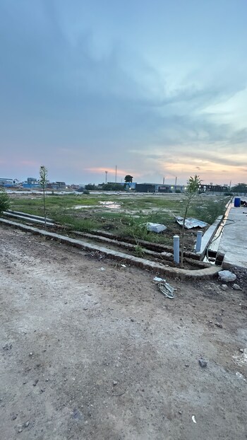 Plot for Sale in Upsidc Site C, Greater Noida