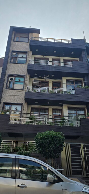 3 BHK House for Rent in Sector 46, Noida