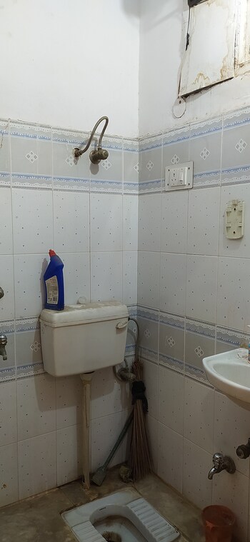 1 BHK Builder Floor for Rent in Khirki Extension, Delhi