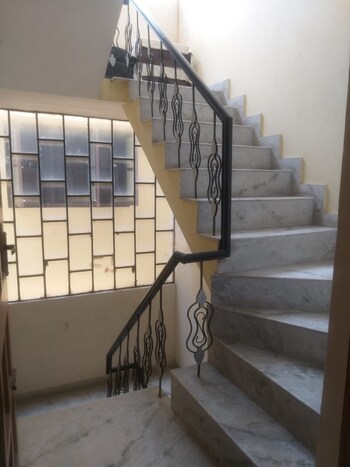 2 BHK Builder Floor for Rent in Vasant Vihar, Dehradun