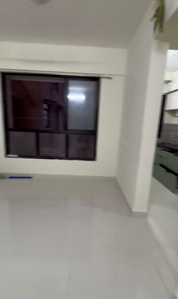2 BHK Flat for Rent in Dadar East, Mumbai