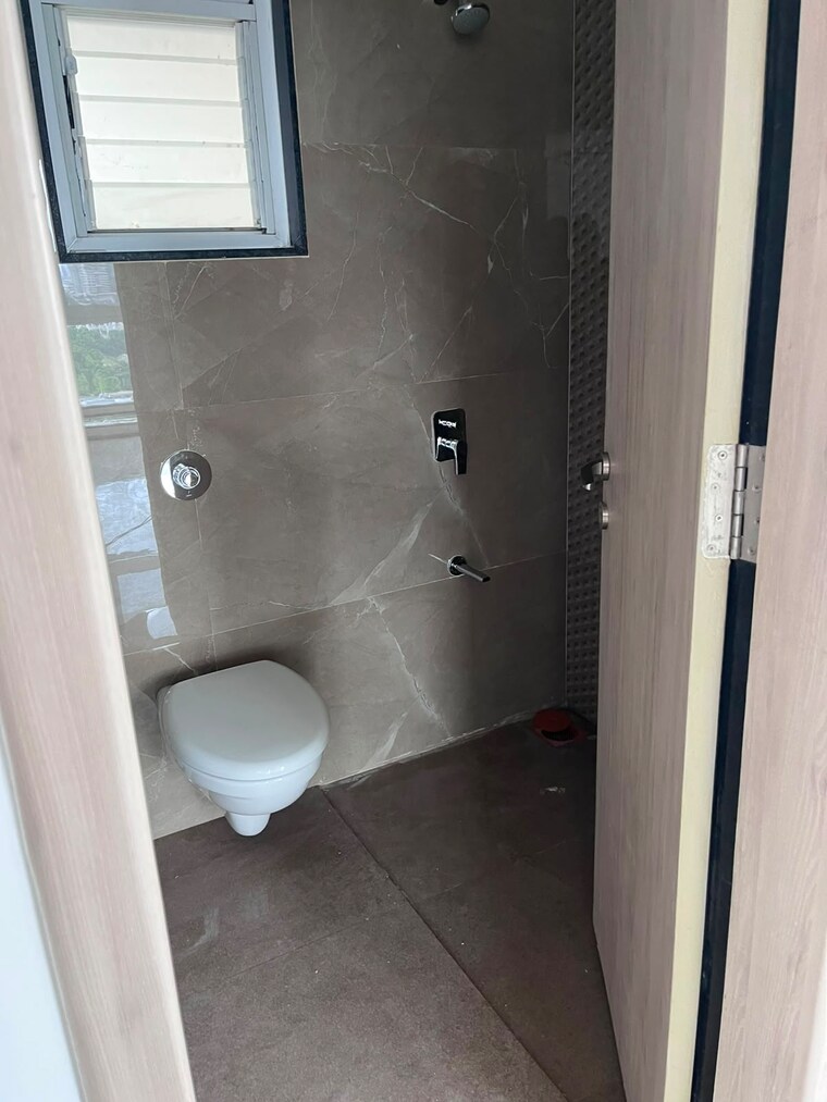 Bathroom, zen-elite 2.5 Bedroom 1000 Sq.Ft. Builder Floor In Kharadi Pune 10554578