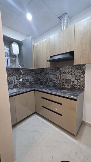 Kitchen in 1 RK Builder Floor at Empire Floors, Sector 57 – for Rent
