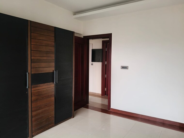 Room, sree nagar 4 Bedroom 2500 Sq.Ft. Apartment In Sree Nagar Guwahati 10555970
