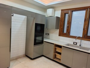 Kitchen in 3 BHK Builder Floor at Sector 52 – for Rent
