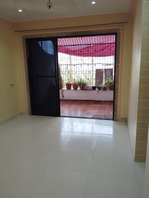 Room in 1 BHK Apartment at Shankheshar Kiran, Kalyan West – for Rent