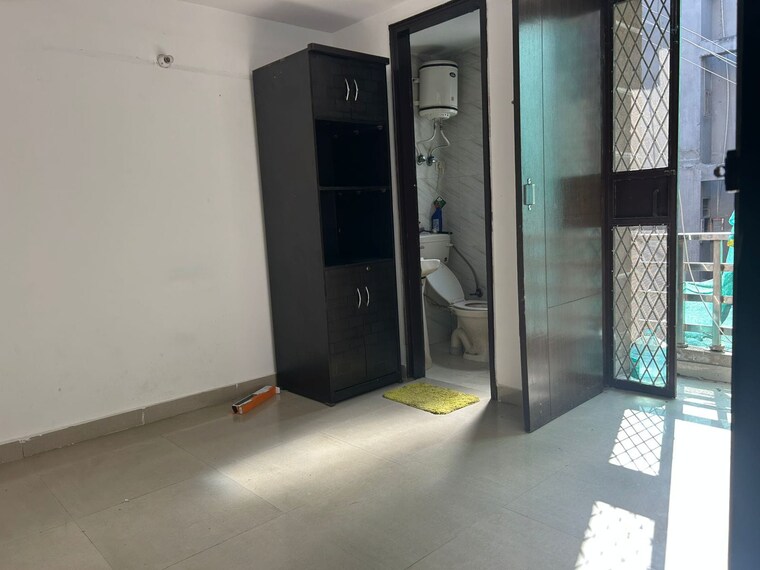 Room, saket 2 Bedroom 400 Sq.Ft. Apartment In Saket Delhi 10556061