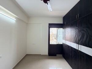 Room in 2 BHK Apartment at Jai Park Square, Kodigehalli – for Rent