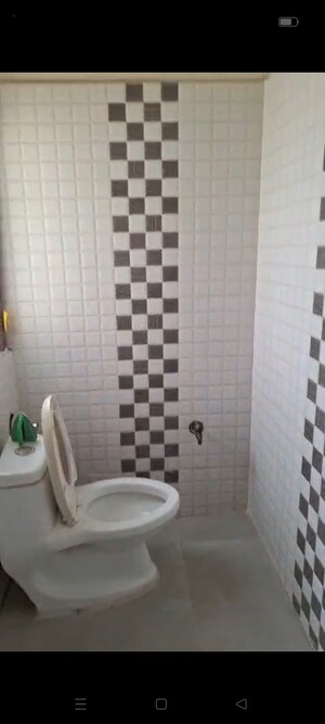 Bathroom in 2 BHK Apartment at RWA Apartments Sector 37, Sector 37 – for Sale