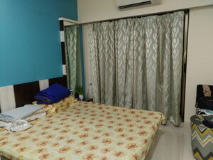 Bedroom in 2 BHK Apartment at Kalina – for Rent