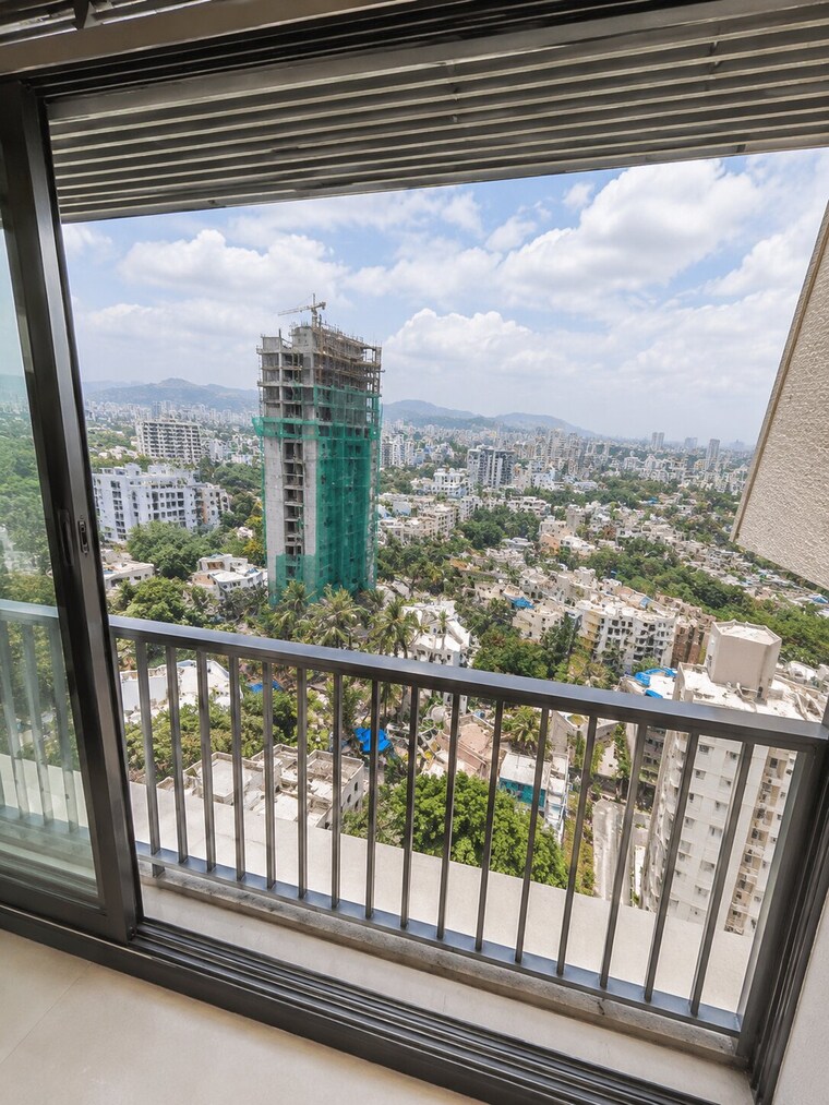 Balcony, veena-synergy 2 Bedroom 1000 Sq.Ft. Apartment In Andheri East Mumbai 10556095