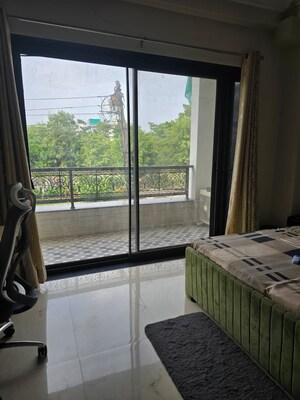 Balcony in 4 BHK Builder Floor at Sector 38 – for Rent