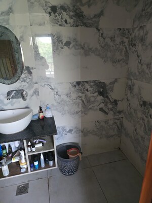 Attached Bathroom in 4 BHK Builder Floor at Sector 38 – for Rent
