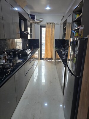 Kitchen in 4 BHK Builder Floor at Sector 38 – for Rent