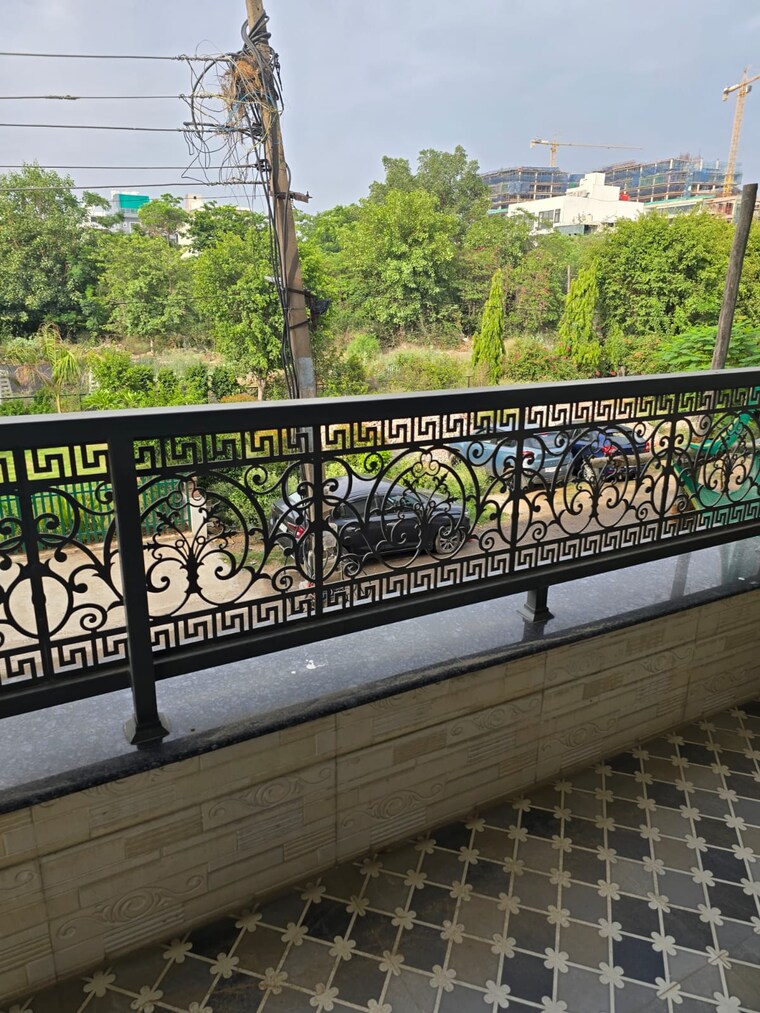 Balcony, sector 38 4 Bedroom 2800 Sq.Ft. Builder Floor In Sector 38 Gurgaon 10556098