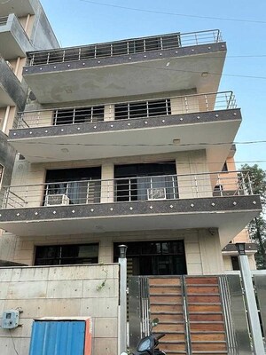 4 BHK Builder Floor For Sale in Palam Vihar