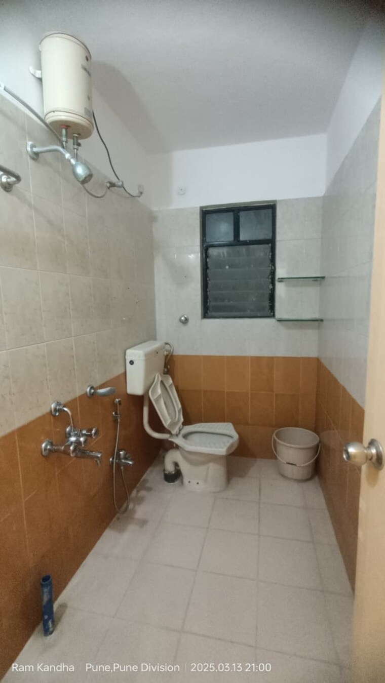 Bathroom, montvert-finesse-apartment 3 Bedroom 1300 Sq.Ft. Apartment In Pashan Pune 10556126