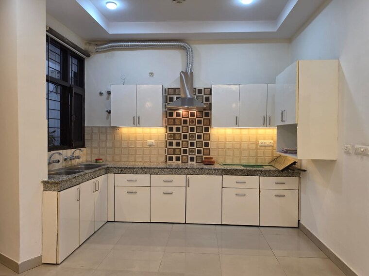 Kitchen, pir machalla 3 Bedroom 1100 Sq.Ft. Builder Floor In Pir Machalla Zirakpur 10556142