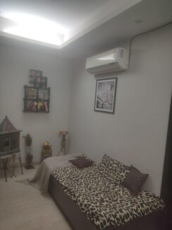 1 BHK + Study Room Independent House For Rent in Sector 21