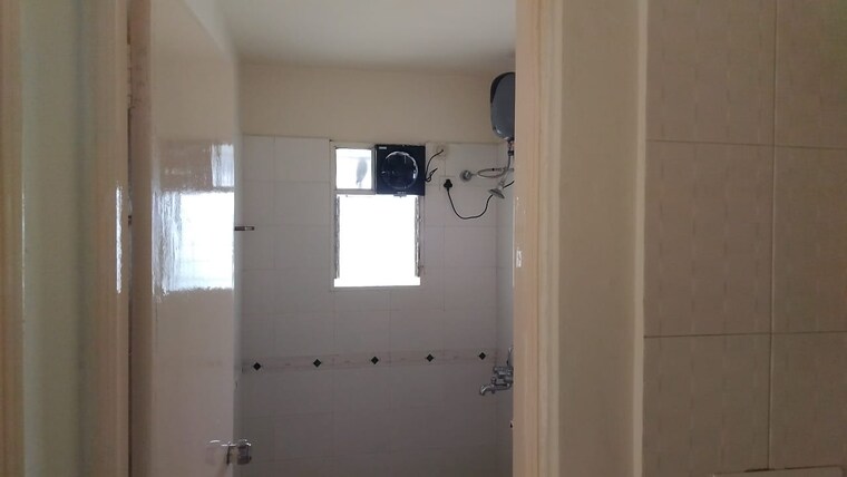 Bathroom, agarwal-the-west-wing 3 Bedroom 1300 Sq.Ft. Apartment In Baner Pune 10556175