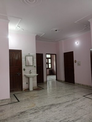 2 BHK Independent House For Rent in Sector 23