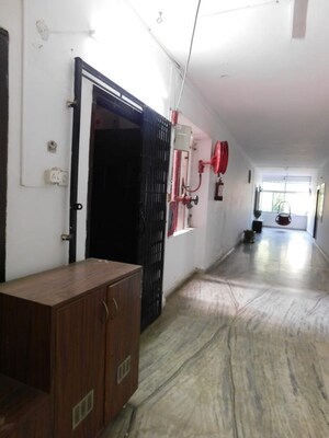 Parking in 6 BHK Apartment at Manikonda – for Rent