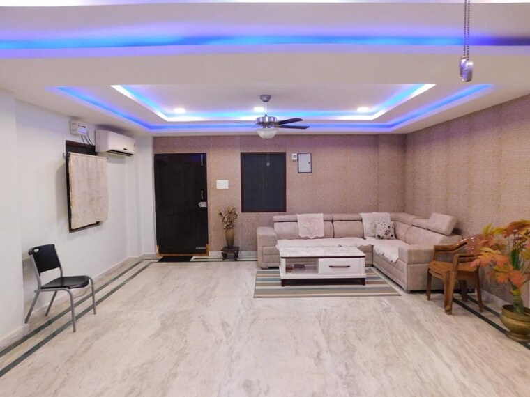 Living Room, manikonda 6 Bedroom 4400 Sq.Ft. Apartment In Manikonda Hyderabad 10556203