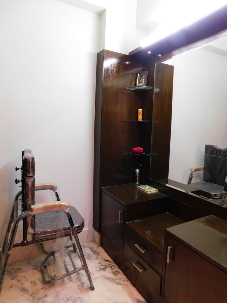 Gym, manikonda 6 Bedroom 4400 Sq.Ft. Apartment In Manikonda Hyderabad 10556203