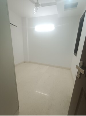 Room in 3 BHK Builder Floor at Malviya Nagar – for Sale