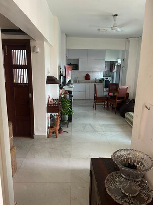 Living Room in 2 BHK Apartment at Twin Towers, Prabhadevi – for Rent