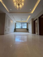 3 BHK + Servant Room 1800 Sq.Ft. Builder Floor in Kirti Nagar
