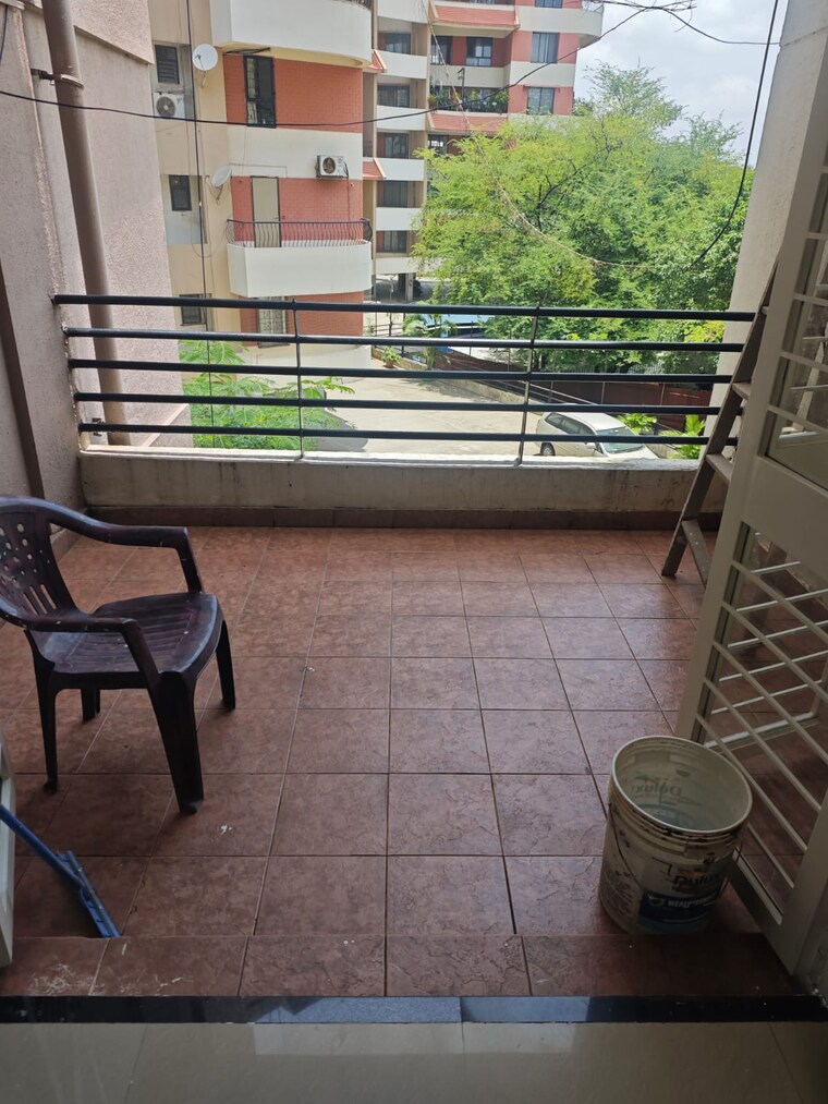Balcony, belvalkar-mitrangan 3 Bedroom 1300 Sq.Ft. Apartment In Baner Pune 10556224