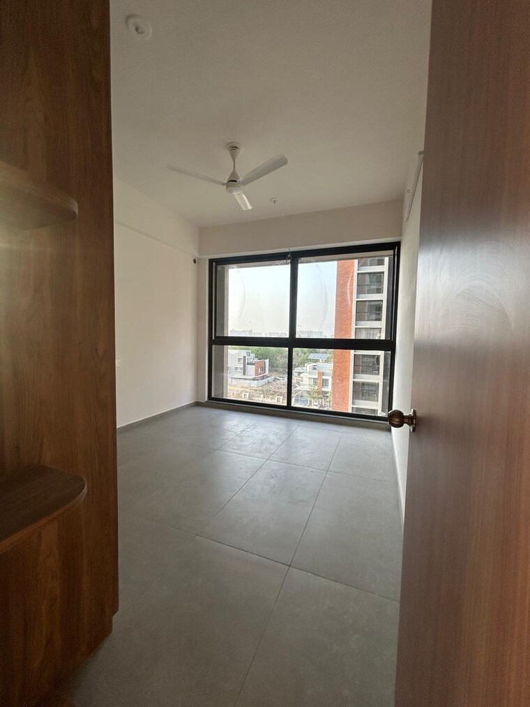 Room, prime-praangan 3 Bedroom 1150 Sq.Ft. Apartment In Chharodi Village Ahmedabad 10556242