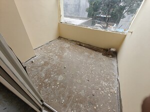 Balcony in 1 BHK Builder Floor at Sector 73 – for Sale