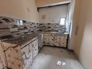 Kitchen in 1 BHK Builder Floor at Sector 73 – for Sale