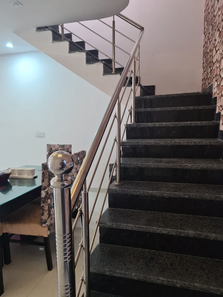 undefined, ambala highway 3 Bedroom 1350 Sq.Ft. Independent House In Ambala Highway Zirakpur 10556261
