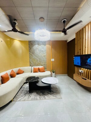 Bedroom in 3 BHK Builder Floor at Uttam Nagar – for Sale