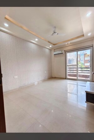 Room in 3 BHK Independent House at Lohgarh – for Rent
