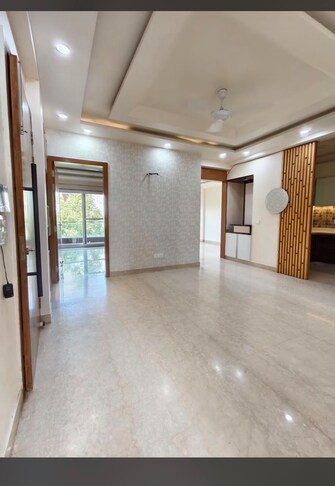 3 BHK + Servant Room,Study Room Apartment For Rent in Orbit Signature Walk in Vip Road, Zirakpur