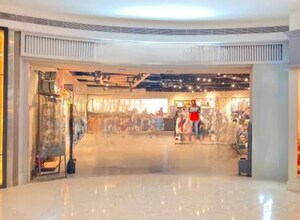 Parking in  Showroom at Atul Blue Orbit, Malad West – for Sale