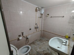 Bathroom in  Pg at Kanjurmarg East – for Rent