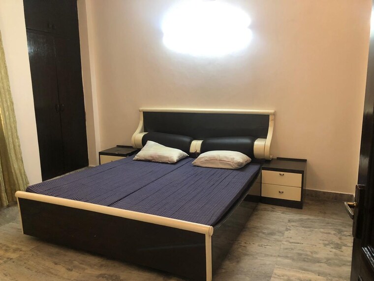 Bedroom, lajpat nagar i 2 Bedroom 1000 Sq.Ft. Builder Floor In Lajpat Nagar I Delhi 10556296