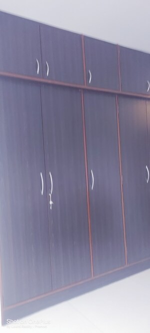 Furnished Amenities in 3 BHK Apartment at Worli – for Rent