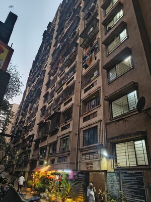1 BHK Apartment For Rent in Kurla West