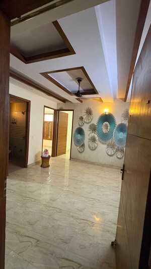 Parking in 2 BHK Builder Floor at Paradise Homz, Sector 45 – for Rent