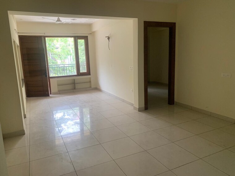 Room, sector 100 3 Bedroom 1350 Sq.Ft. Independent House In Sector 100 Noida 10556330