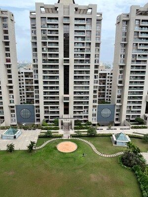 3.5 BHK Apartment – Exterior View View at Panchshil One North, Magarpatta City - for Rent