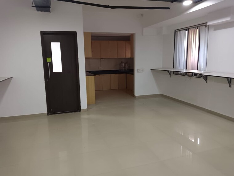 Team Area, andheri kurla road Commercial Office Space 4200 Sq.Ft. In AndherI Kurla Road Mumbai 10556376