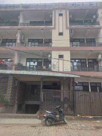1 BHK Flat for Sale in Indira Nagar, Lucknow