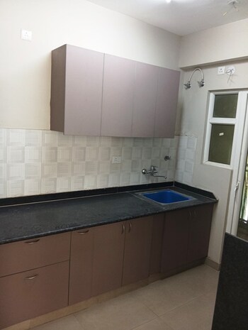 Hawelia Valencia Homes